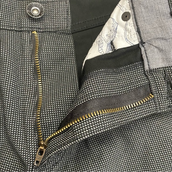 NWT Vans Black Gray Geo D-K Skater Shorts Men’s Size 30 Regular - Picture 8 of 13